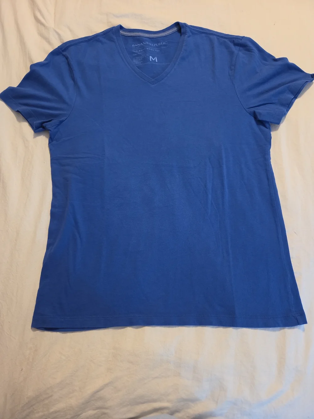 Banana Republic Men's 4 V-Neck 1 Crew Tees in Blue & Orange Mix Size M